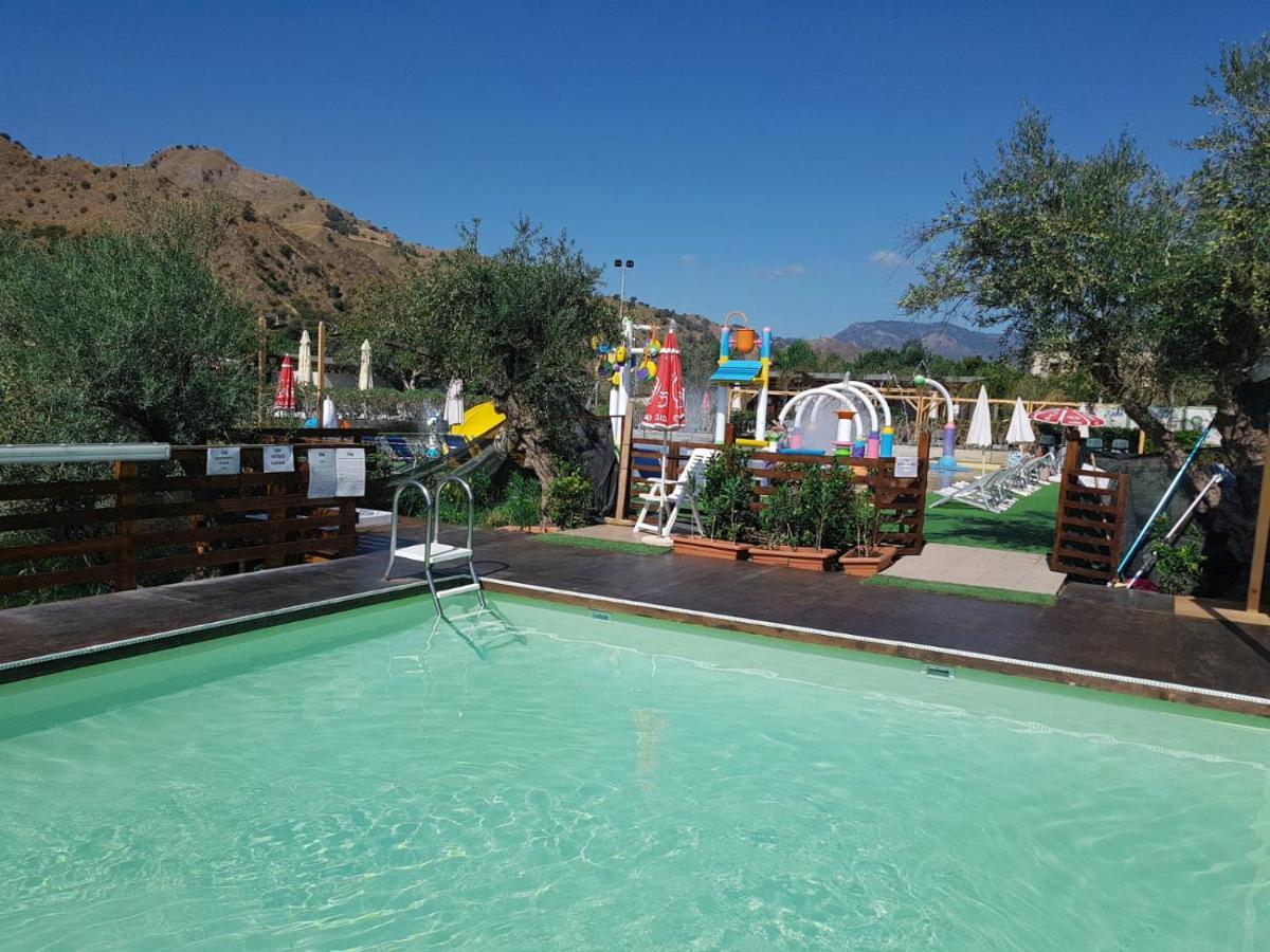 Glamping Alcantara Motta Camastra المظهر الخارجي الصورة